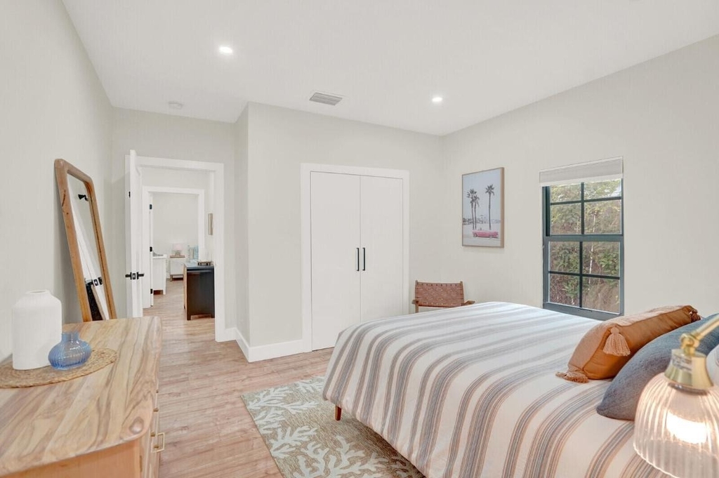 727 S Fernwood Drive S - Photo 17