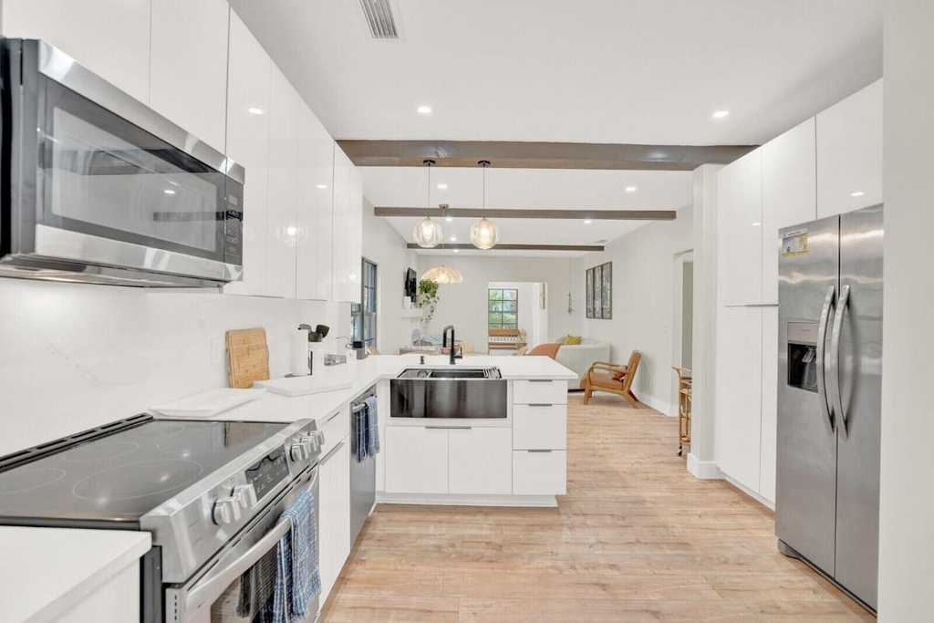 727 S Fernwood Drive S - Photo 14