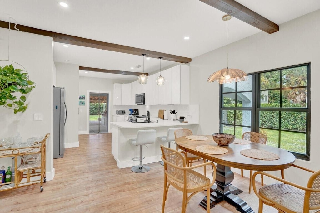 727 S Fernwood Drive S - Photo 8