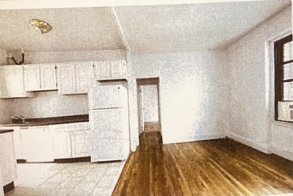 21-67 33rd Street - Photo 2