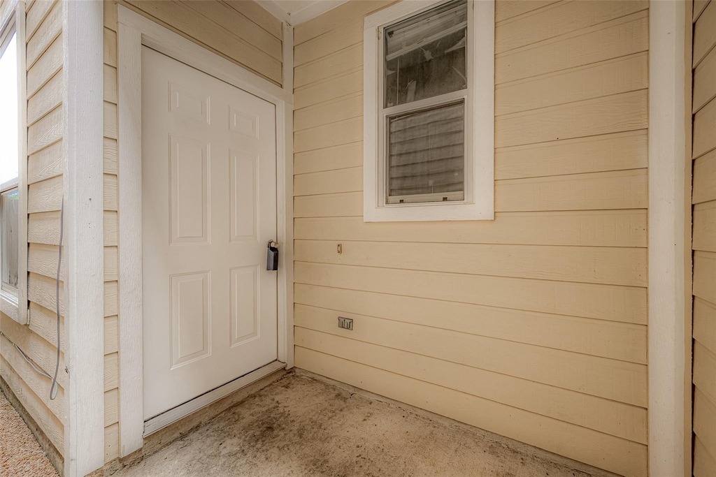 10355 Panther Point Drive - Photo 6