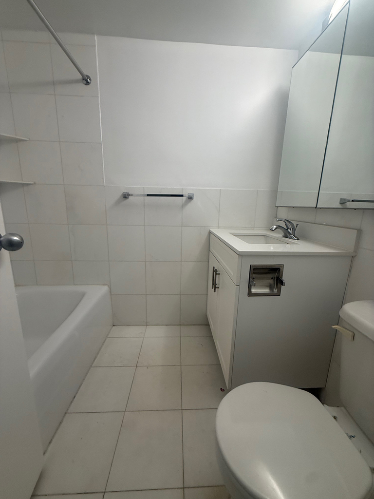 200 East 71st Street - Photo 11