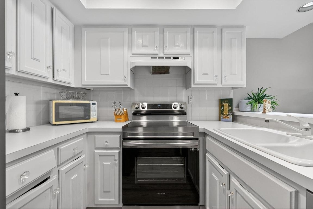 390 Ne Edgewater Drive - Photo 11