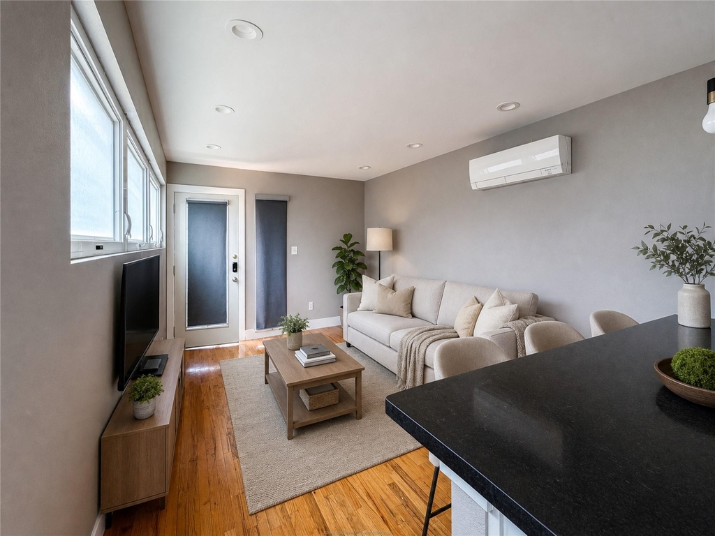 1416 Dumble Street - Photo 7