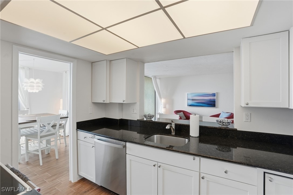 10475 Gulf Shore Drive - Photo 16