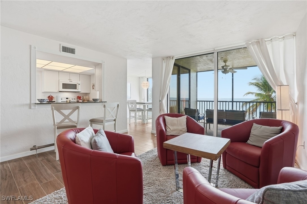 10475 Gulf Shore Drive - Photo 11