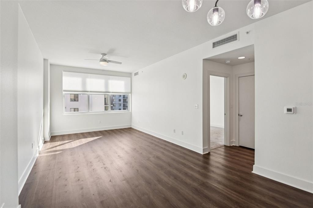 1208 E Kennedy Boulevard - Photo 4