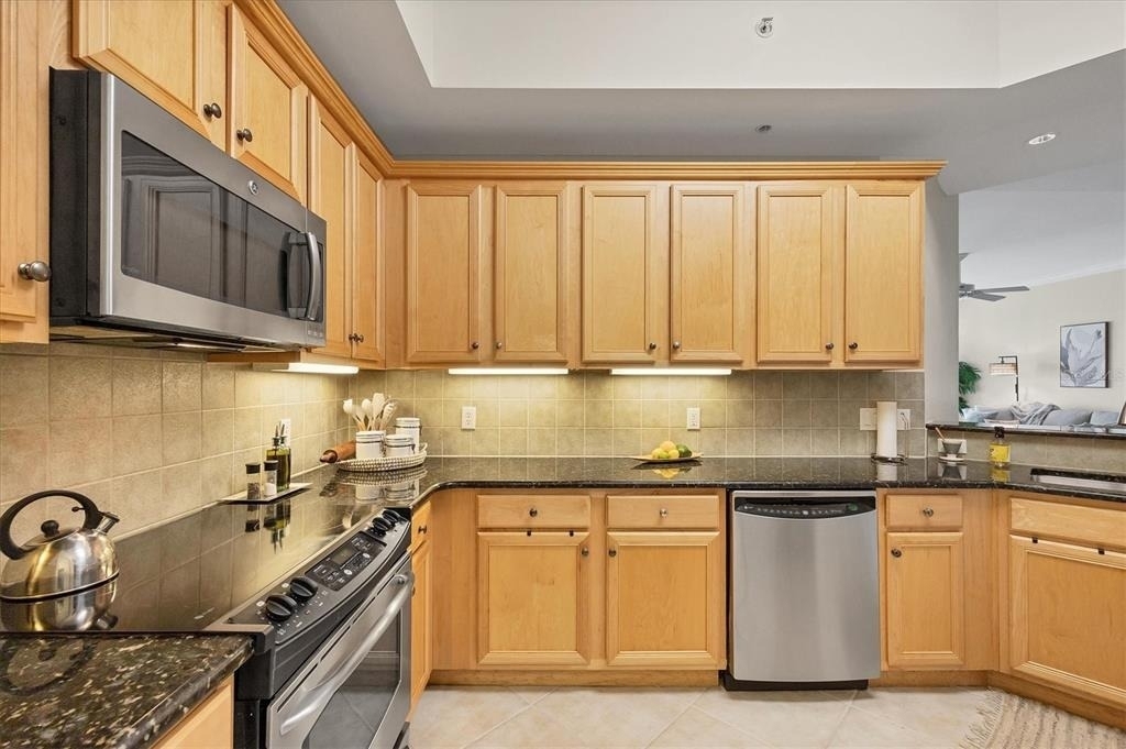 8541 Amberjack Circle - Photo 13