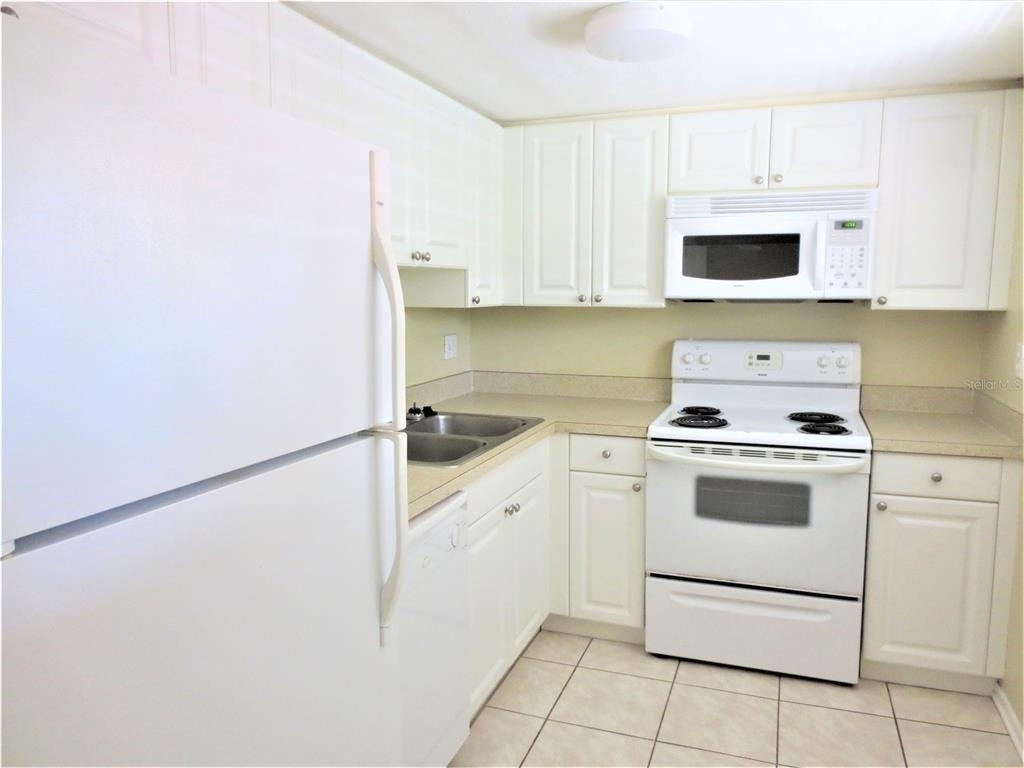 5310 26th Street W - Photo 1