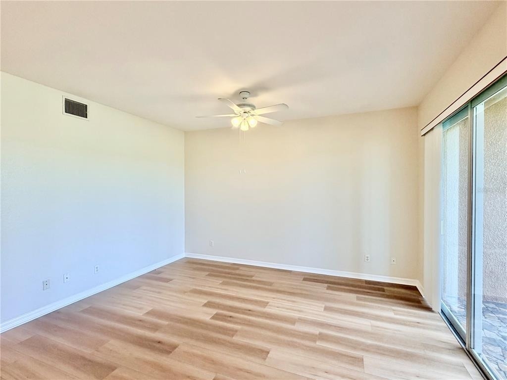 819 Fairwaycove Lane - Photo 9