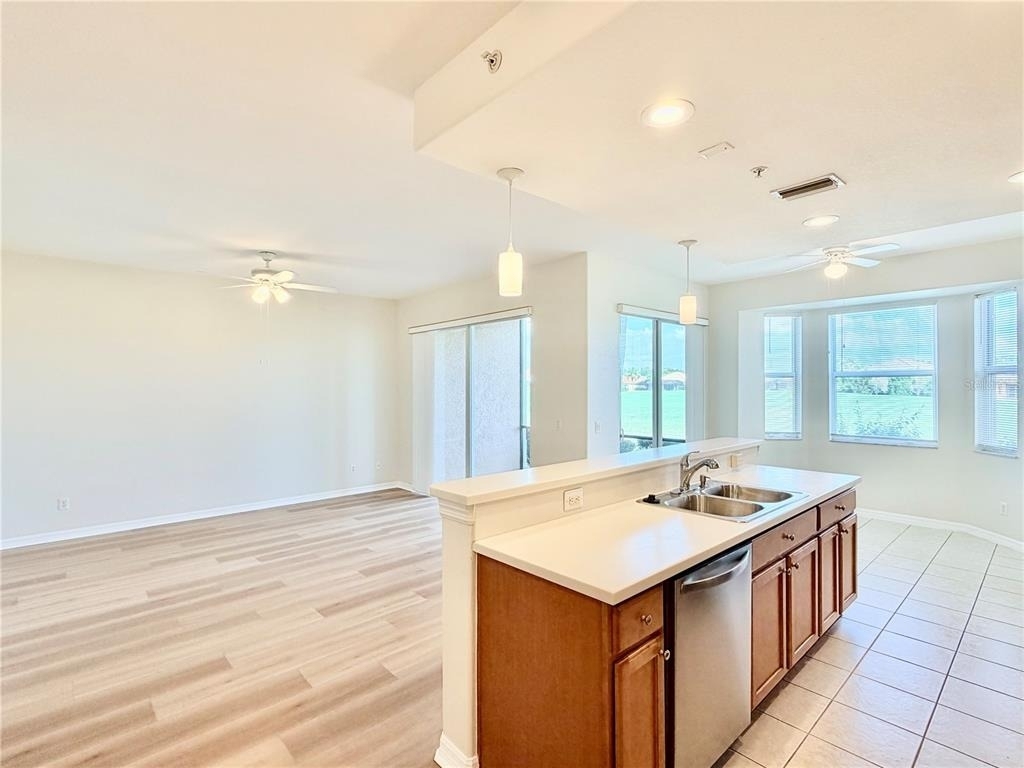 819 Fairwaycove Lane - Photo 10