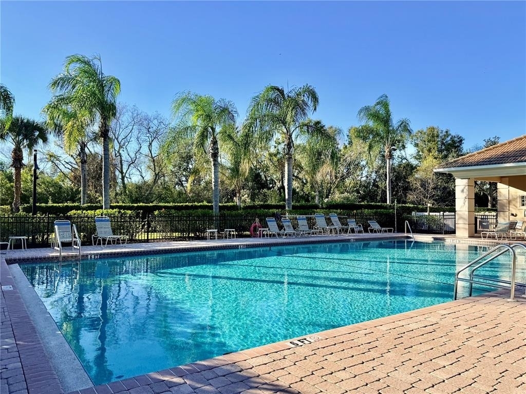 819 Fairwaycove Lane - Photo 42