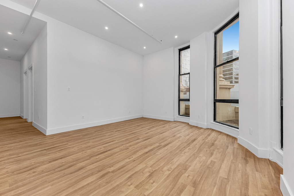 Willoughby Street/ Jay street - Photo 1