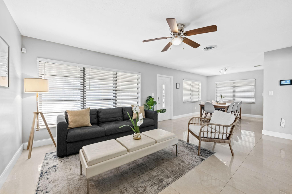 1601 Ne 63rd Street - Photo 7