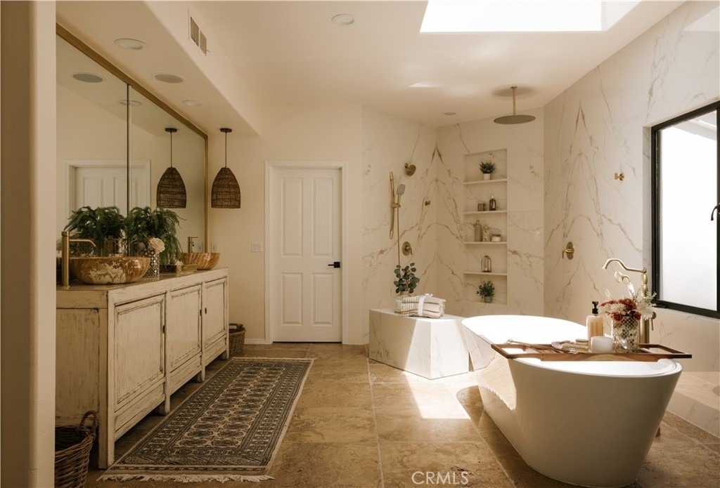 4909 Woodley Avenue - Photo 12