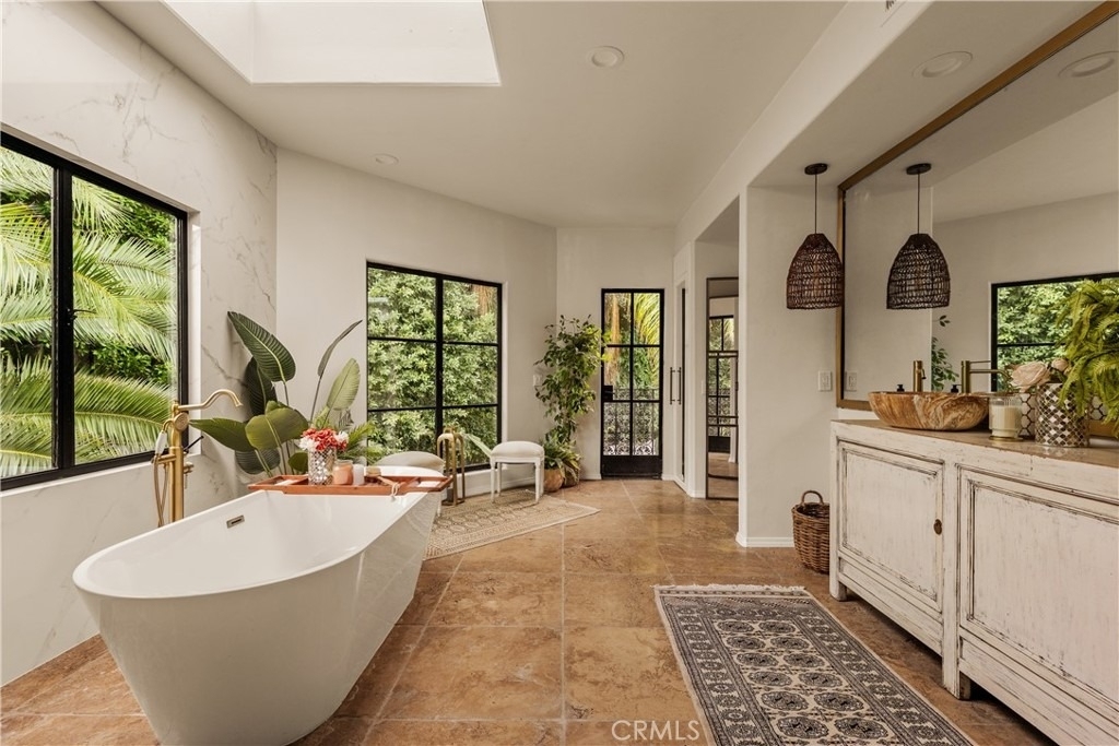 4909 Woodley Avenue - Photo 27