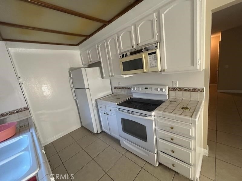 1806 N Fairview - Photo 9