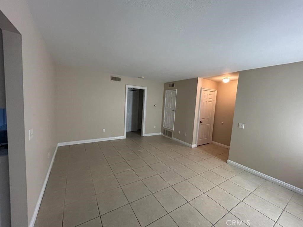 1806 N Fairview - Photo 3