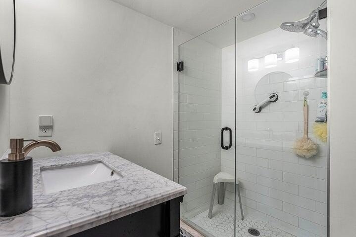 10110 Cedar Point Boulevard - Photo 12