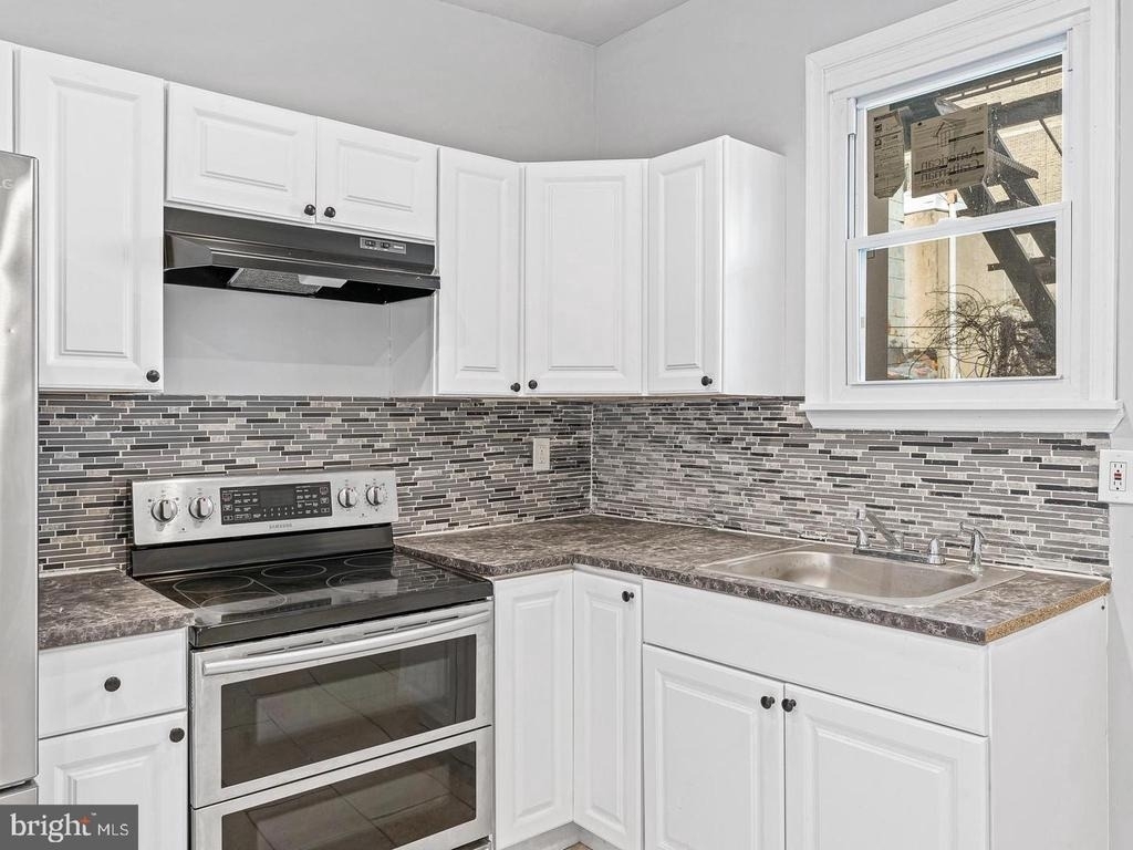 1511 N 54th Street - Photo 1