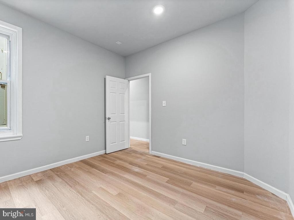 1511 N 54th Street - Photo 10