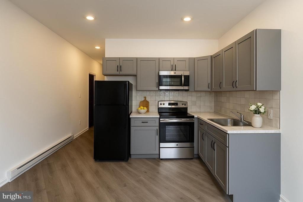 4921 Haverford Avenue - Photo 2