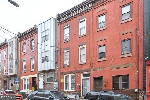 2136 N Carlisle Street - Photo 0