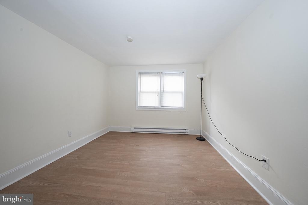 717 Miller Street - Photo 54