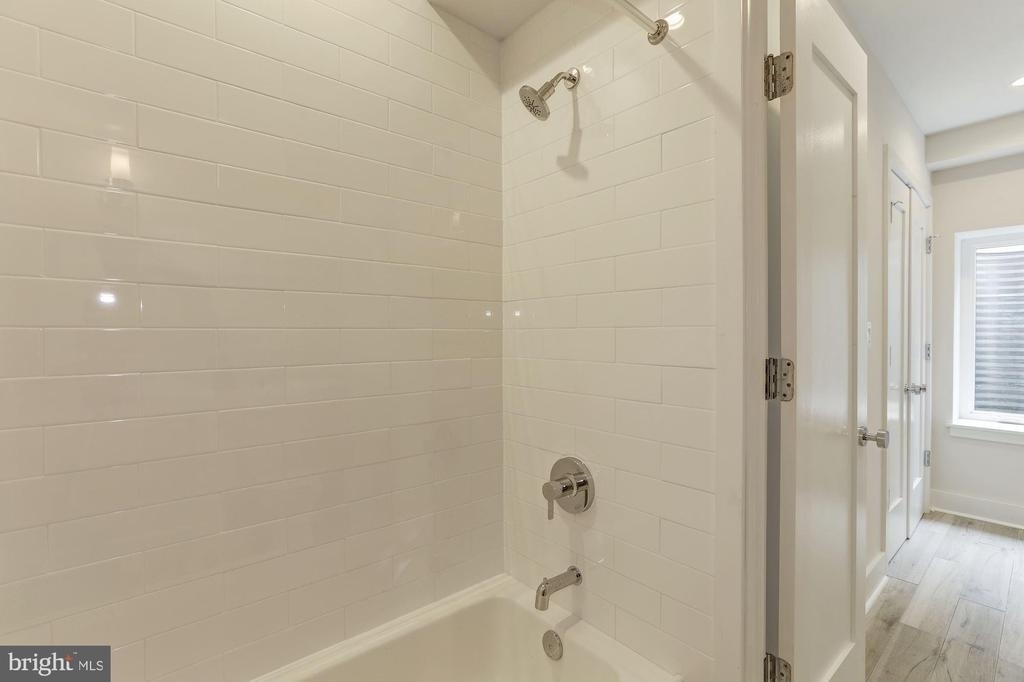 4008 Edmunds Nw - Photo 21
