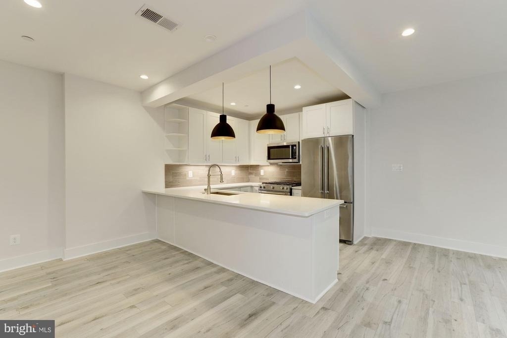 4008 Edmunds Nw - Photo 17
