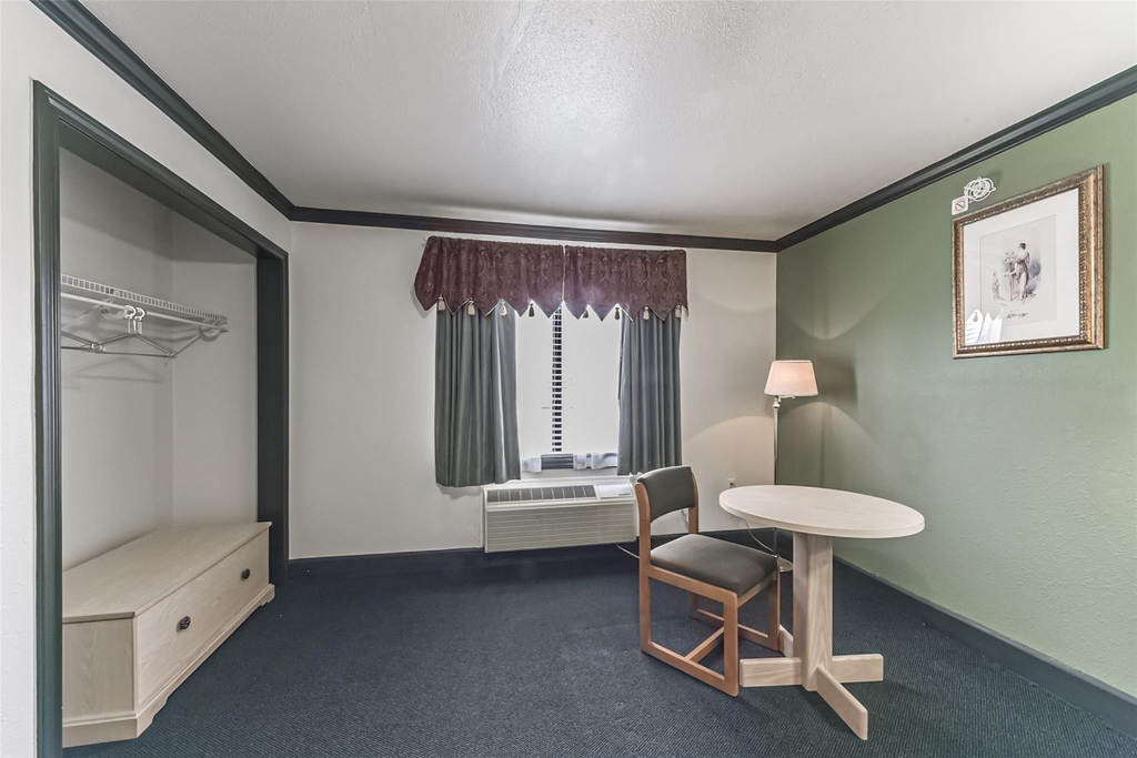 1025 Swanson Street - Photo 11