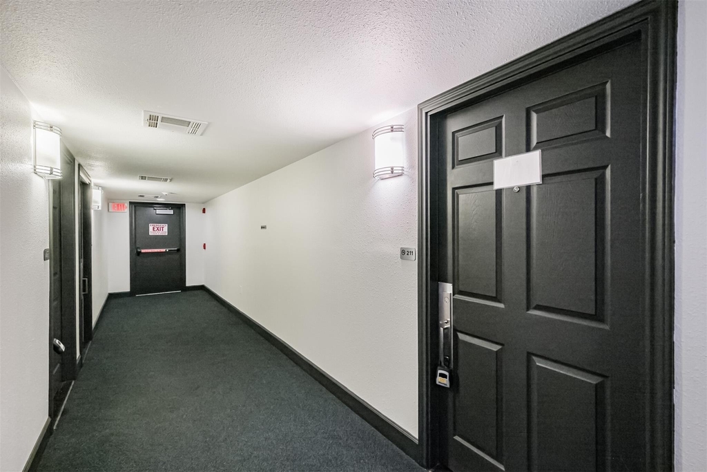 1025 Swanson Street - Photo 7