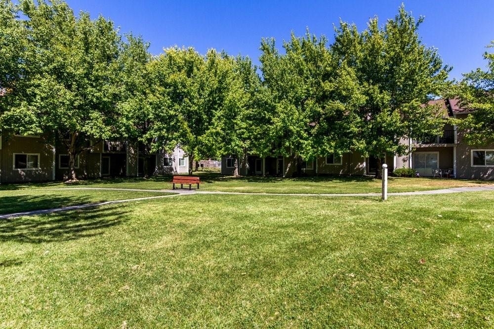 1335 Sw 2nd St - Photo 2