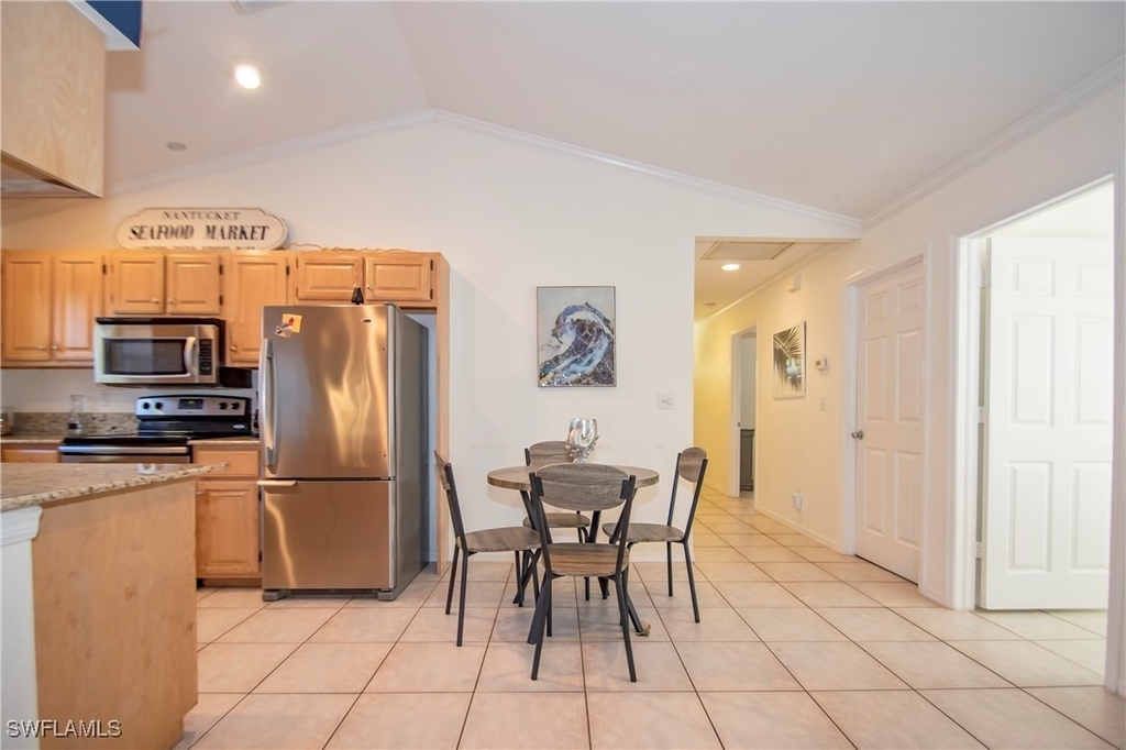 691 102nd Avenue N - Photo 8