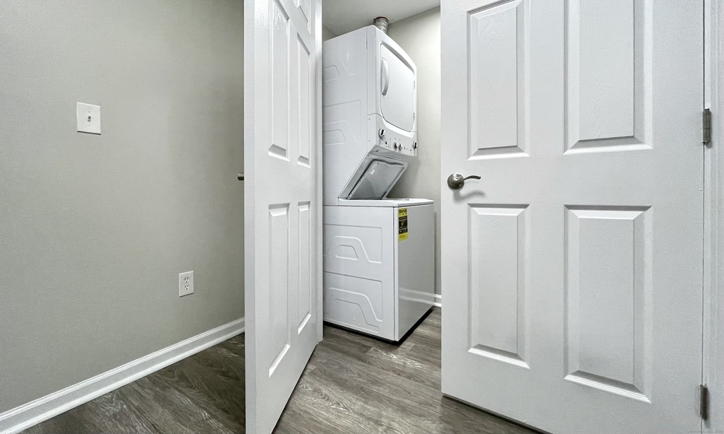 120 Washington Street - Photo 8