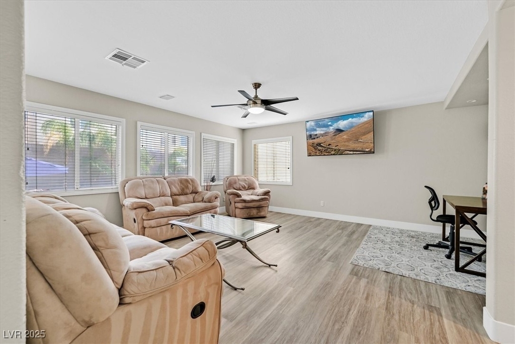 2735 Peekskill Avenue - Photo 4