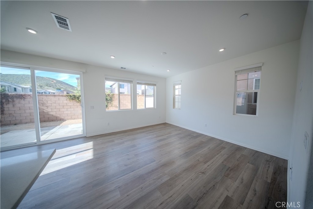 558 Pablo Rd - Photo 5