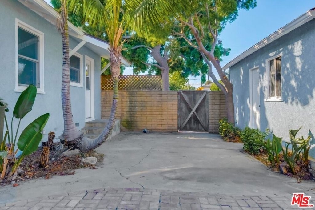 8356 Kittyhawk Avenue - Photo 23