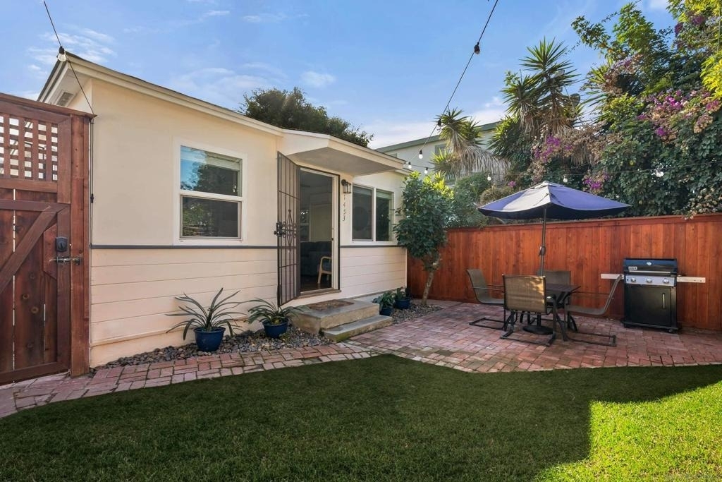 1453 Thomas Ave - Photo 20