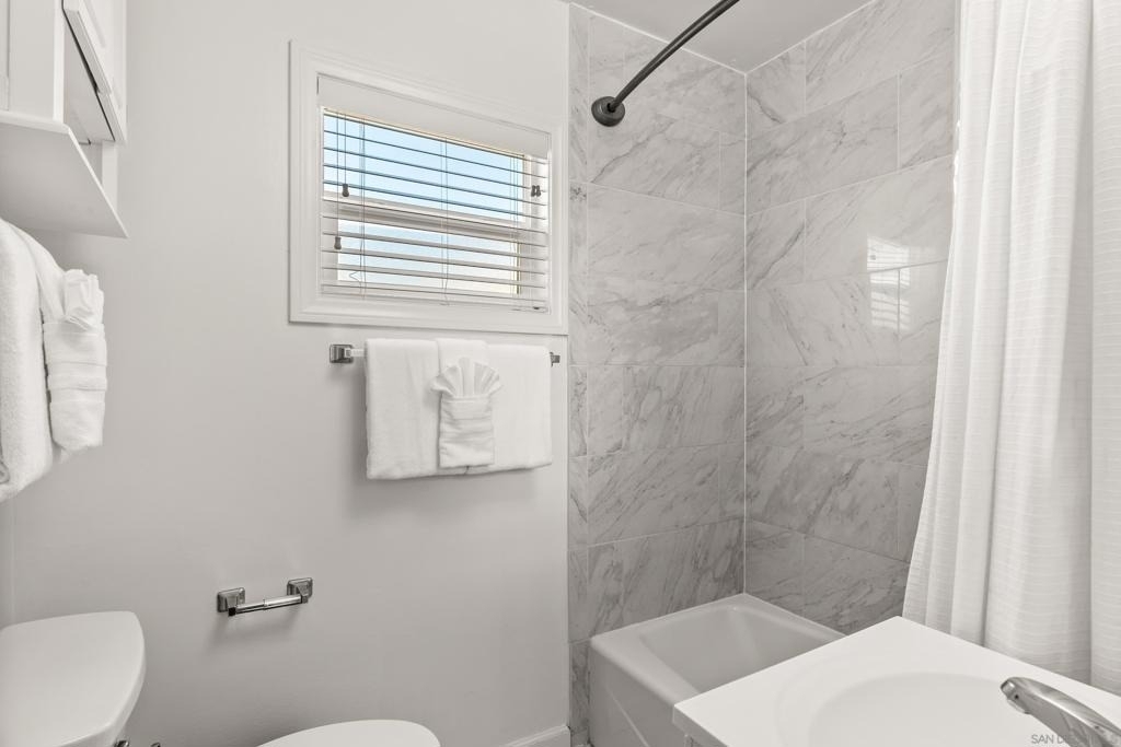 1453 Thomas Ave - Photo 15