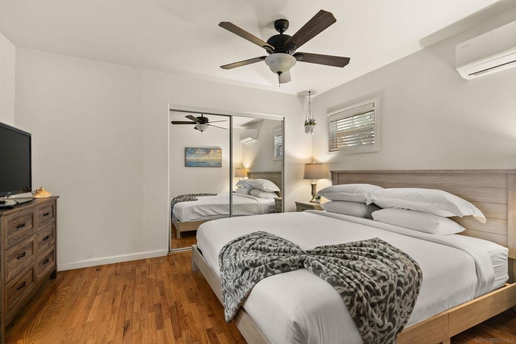 1453 Thomas Ave - Photo 2