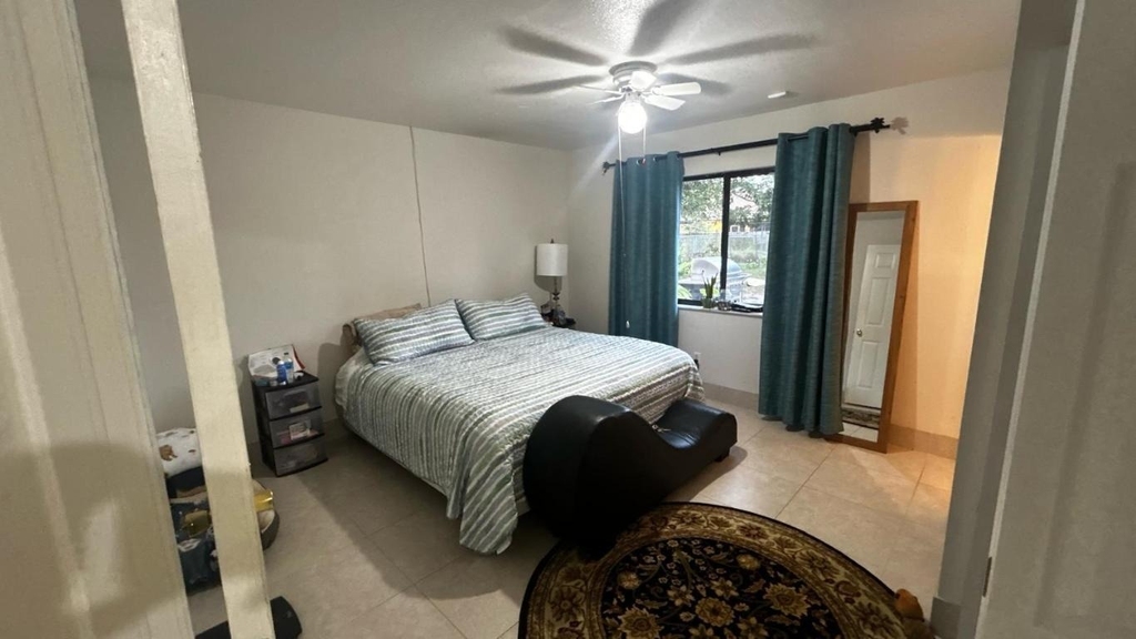 2289 Se Seamist Street - Photo 6