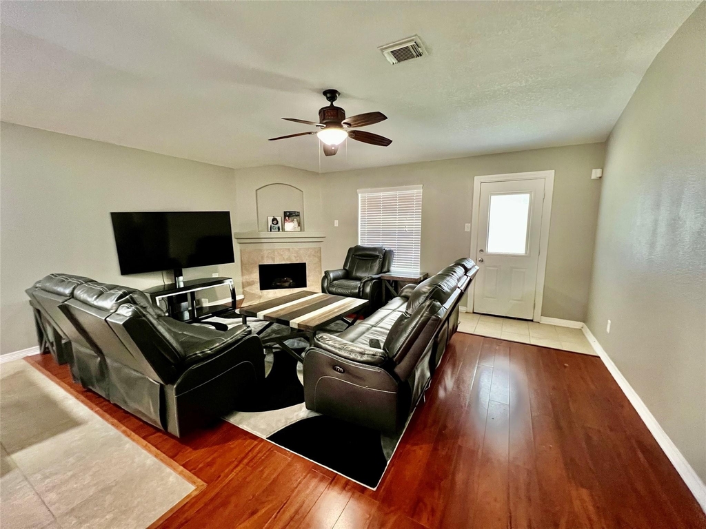 9610 Serenata Court - Photo 6