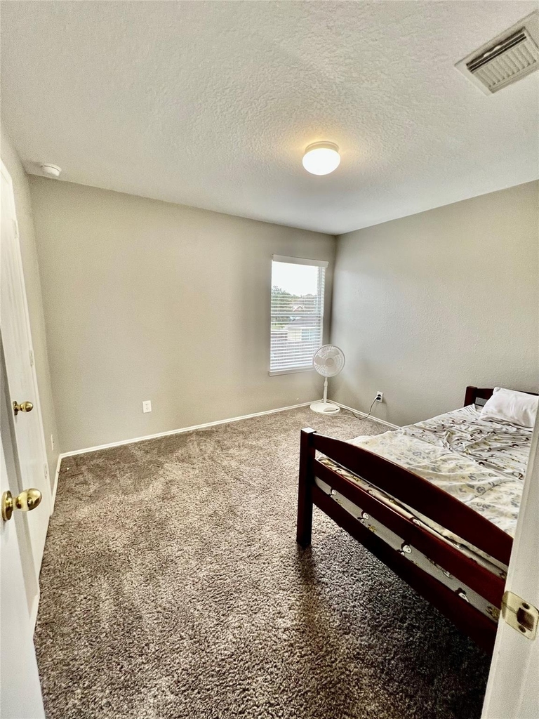 9610 Serenata Court - Photo 18