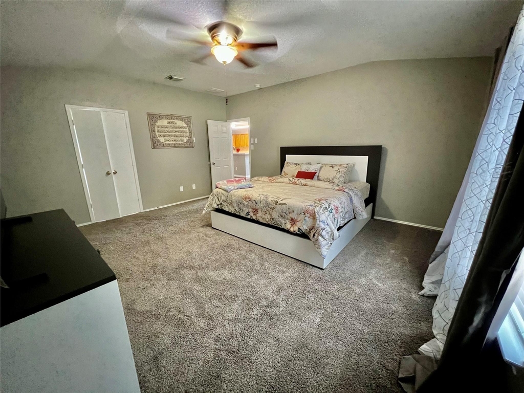 9610 Serenata Court - Photo 9