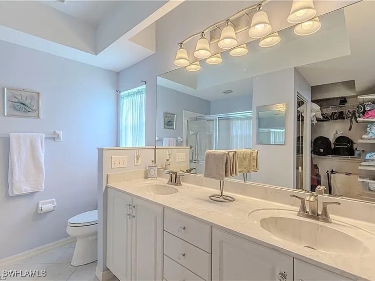 5595 Greenwood Circle - Photo 11
