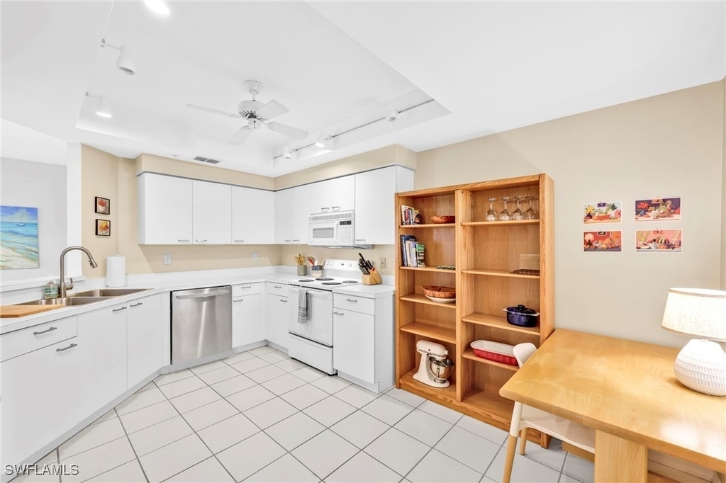 2864 Mizzen Way - Photo 12