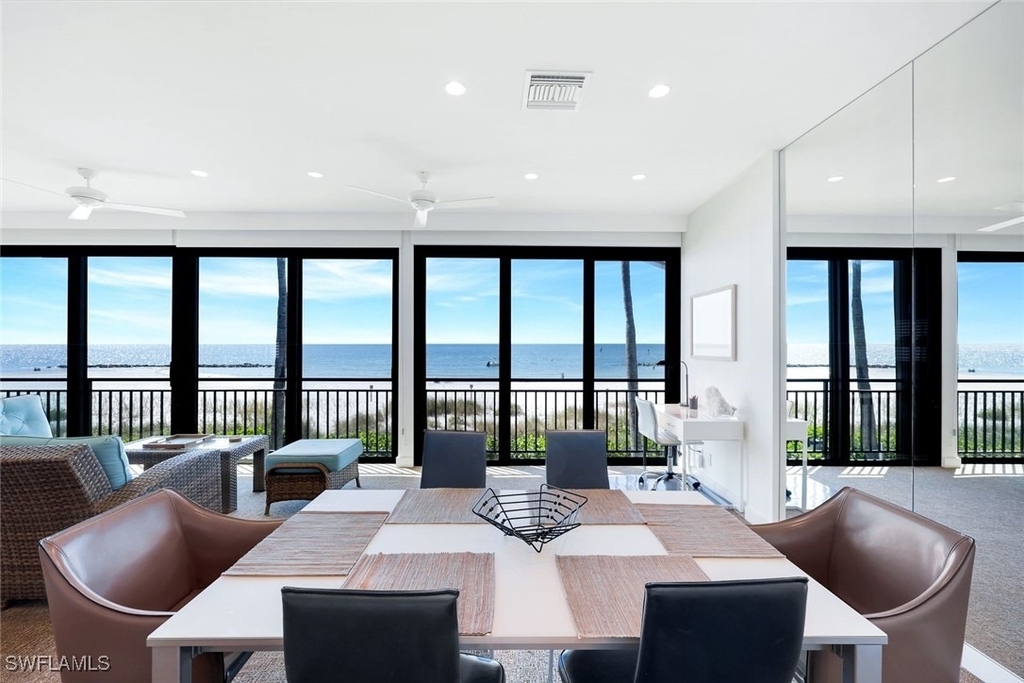 2211 Gulf Shore Boulevard N - Photo 9
