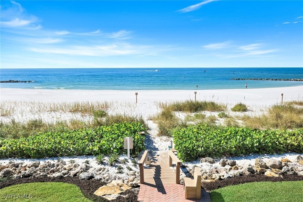 2211 Gulf Shore Boulevard N - Photo 22