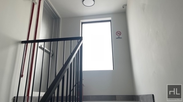 237 Utica Avenue - Photo 17